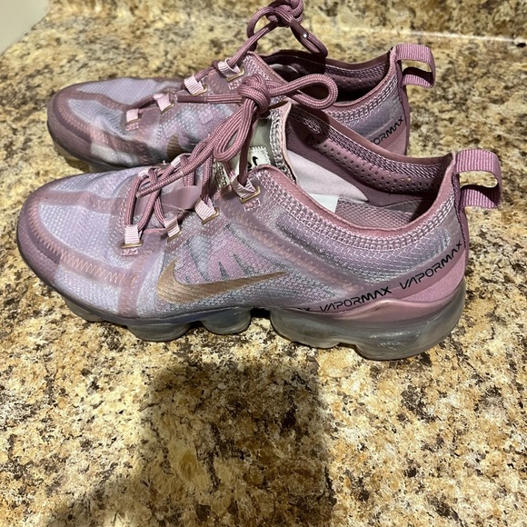 Nike WMNS Air Vapormax 2019 Plum Chalk